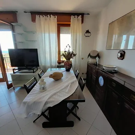 Apartman La Marineria Di Linoris